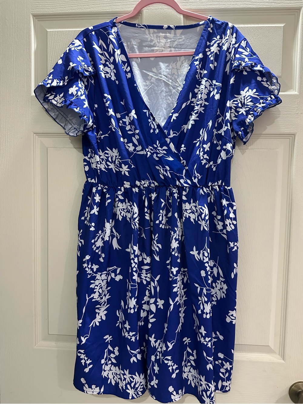 SHEIN Blue and White Floral Wrap Midi Dress